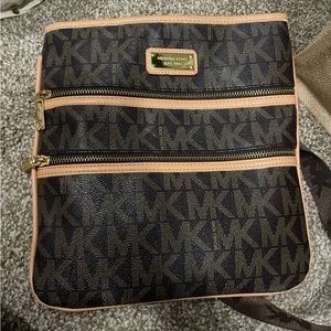 Michael KORS Cross Body